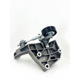 Кронштейн генератора LADA Калина, Гранта в сборе с роликом и натяжителем.