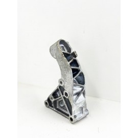 Кронштейн правой опоры двигателя ВАЗ LADA 2110-2112 нового образца